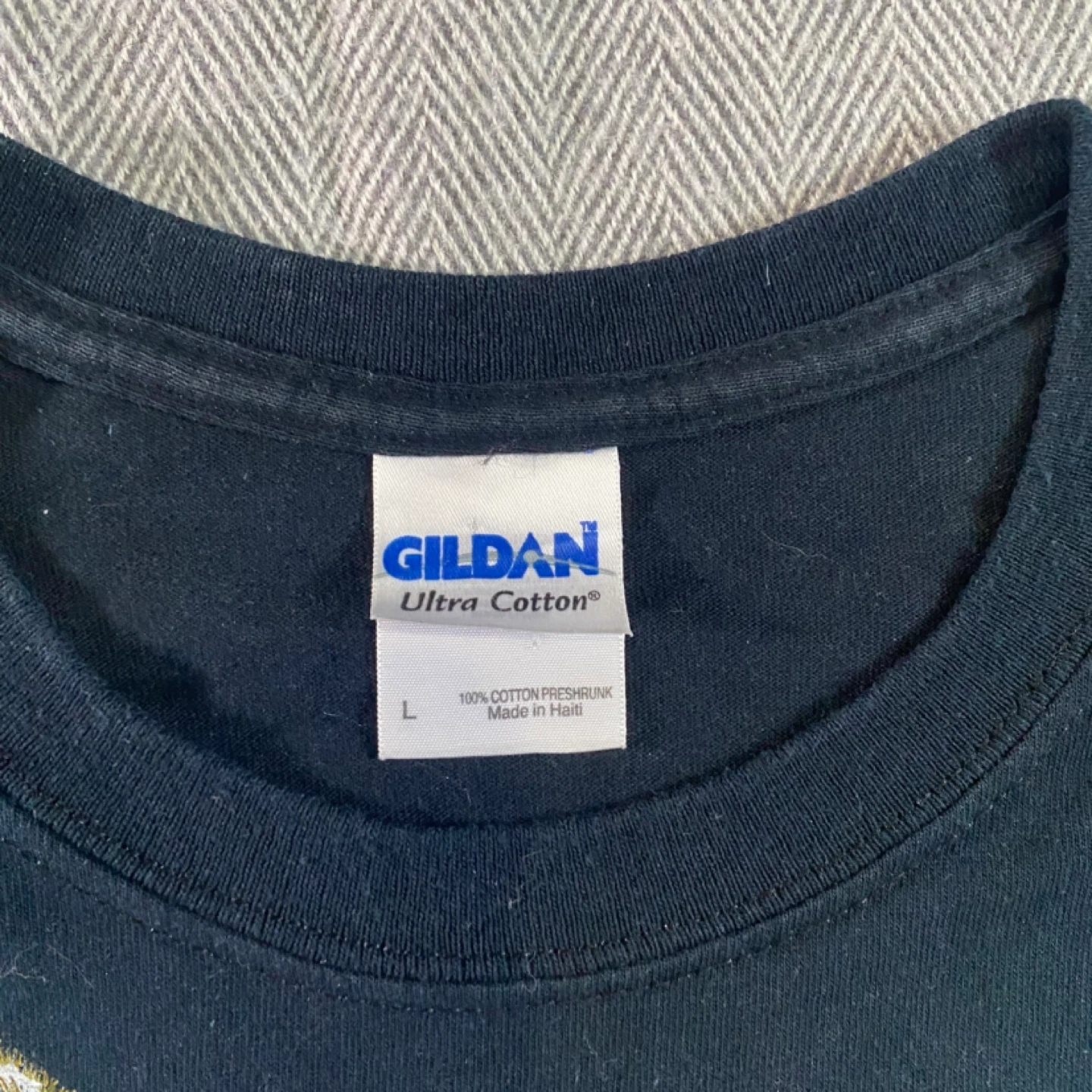 Gildan Alaska Wolf T-Shirt Size L - photo 3