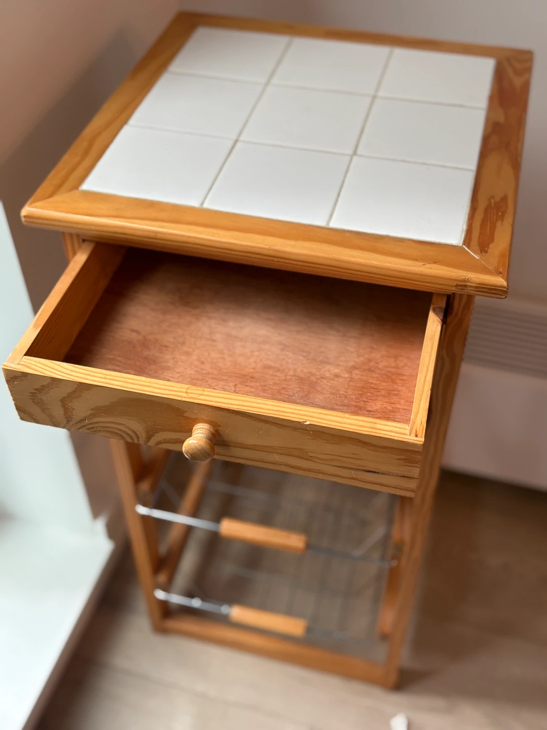 Wooden Kitchen Trolley with Tile Top and Baskets - photo 2