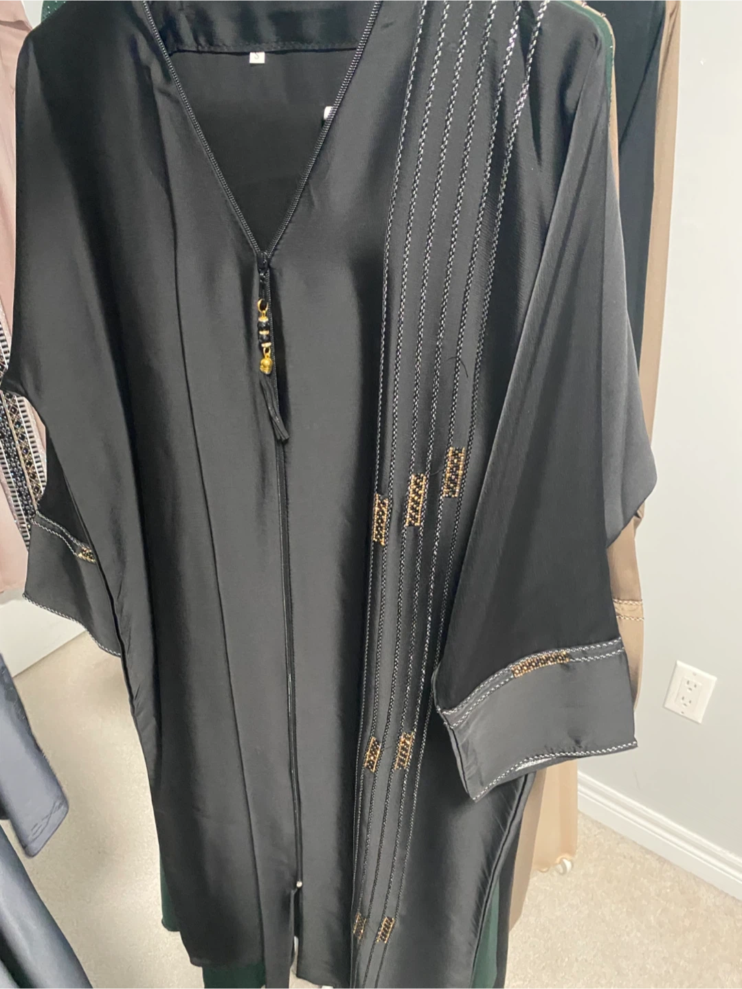Zipped Abaya with Beaded Embellishments - photo 3