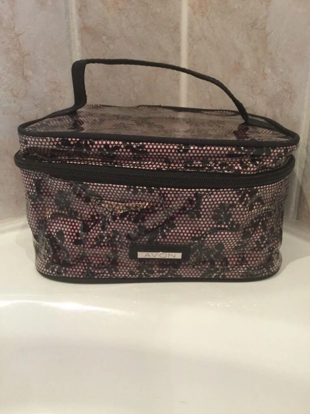 Avon Cosmetic Bag - photo 4