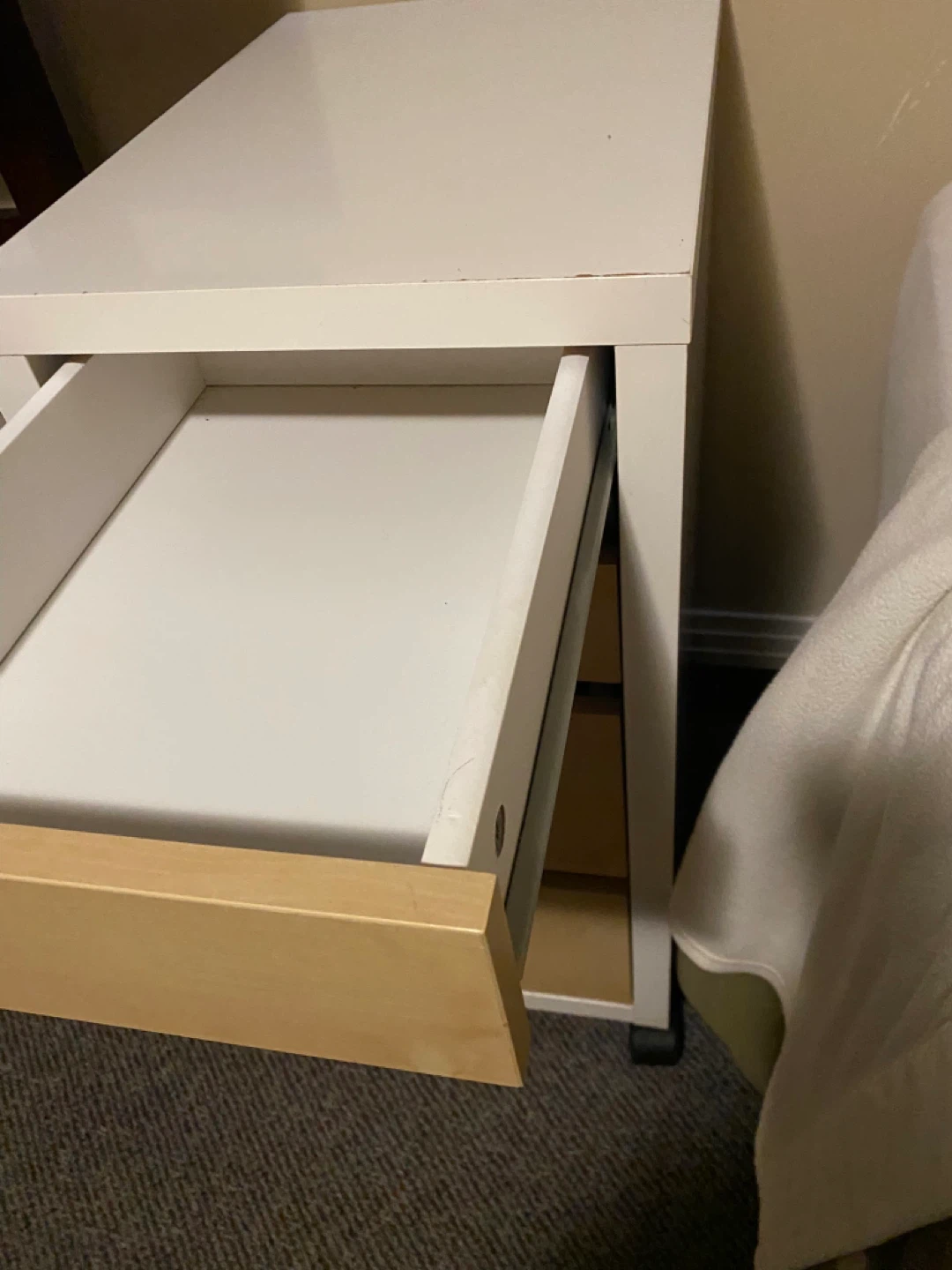 Night table from Ikea - photo 3