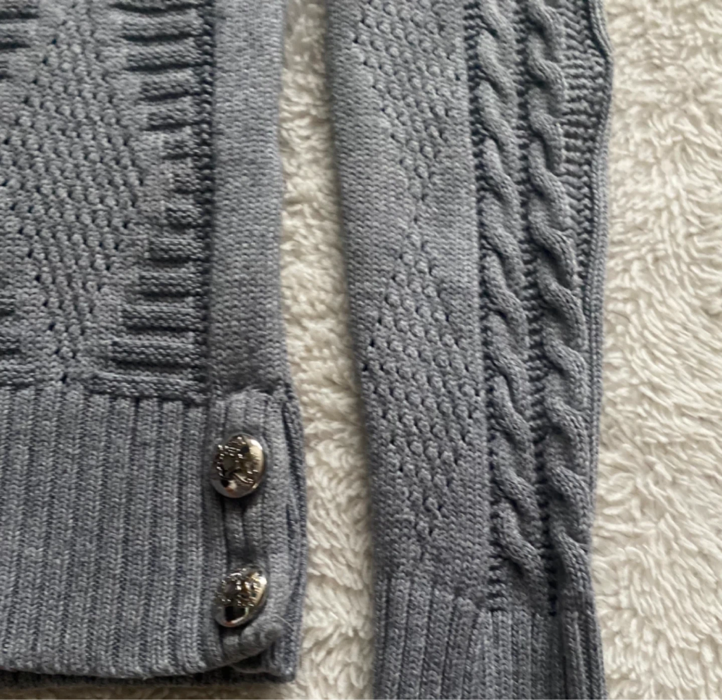 Cozy Grey Banana Republic Cable Knit Sweater- Great Condition! - photo 5