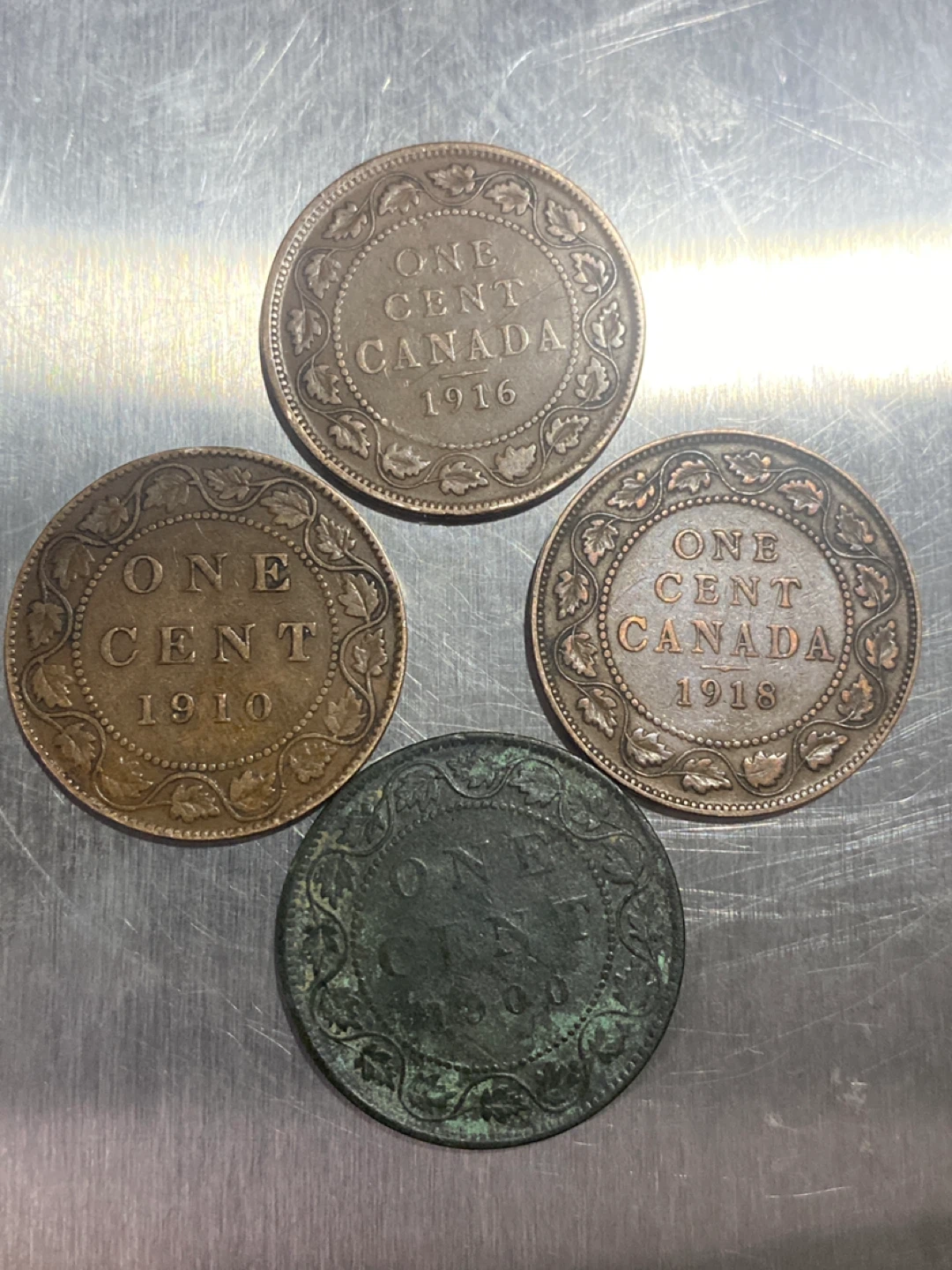 Collection of Canadian One Cent Coins - photo 2