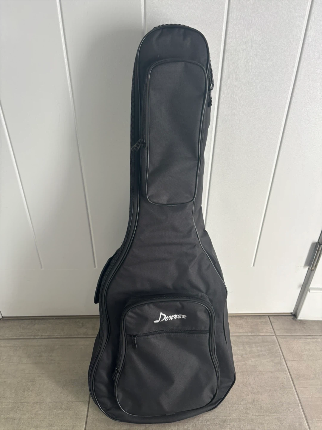 Yamaha CS40 Classical Guitar with Gig Bag - photo 3