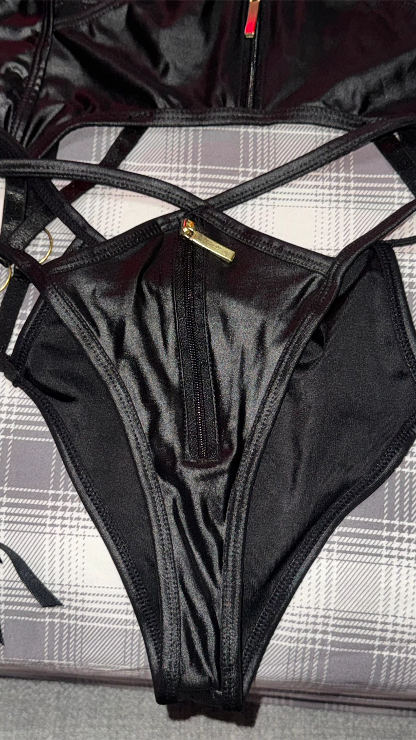 Black Lingerie Set with Gold Zippers - photo 4