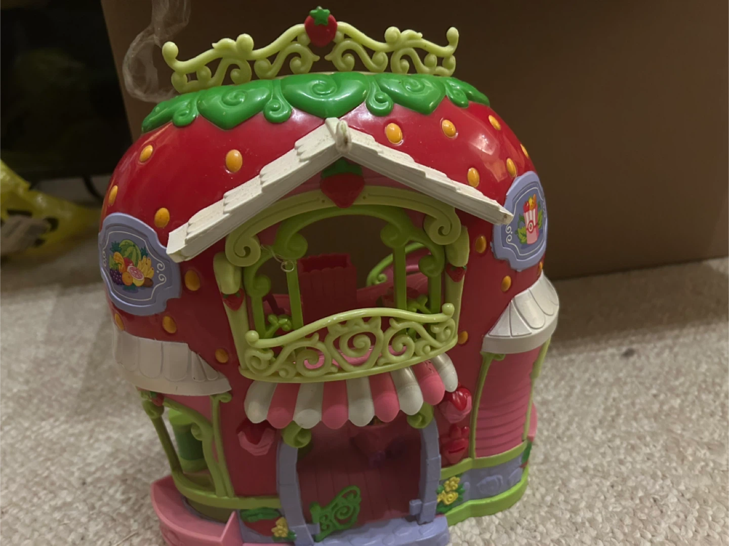 Strawberry Shortcake Berry Bitty Market Playset