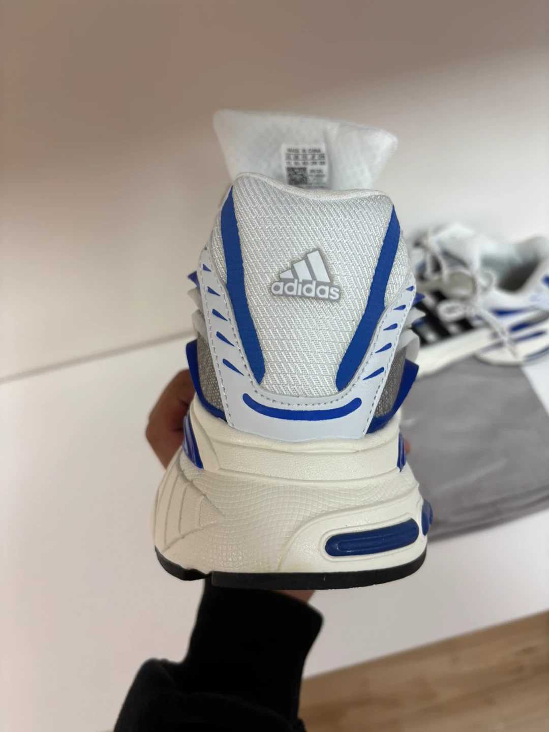 Adidas Response CL "Virginia" Sneakers - photo 5