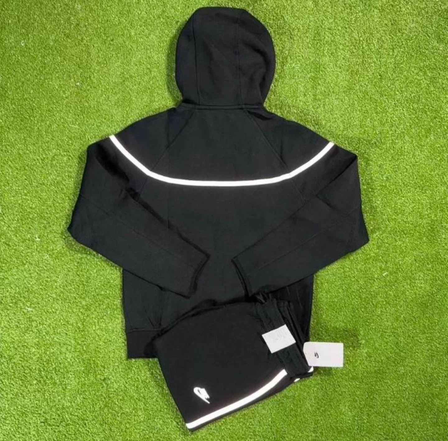 Nike Tech Black/White Reflective Fleece Full Zip Tracksuit Set - photo 2