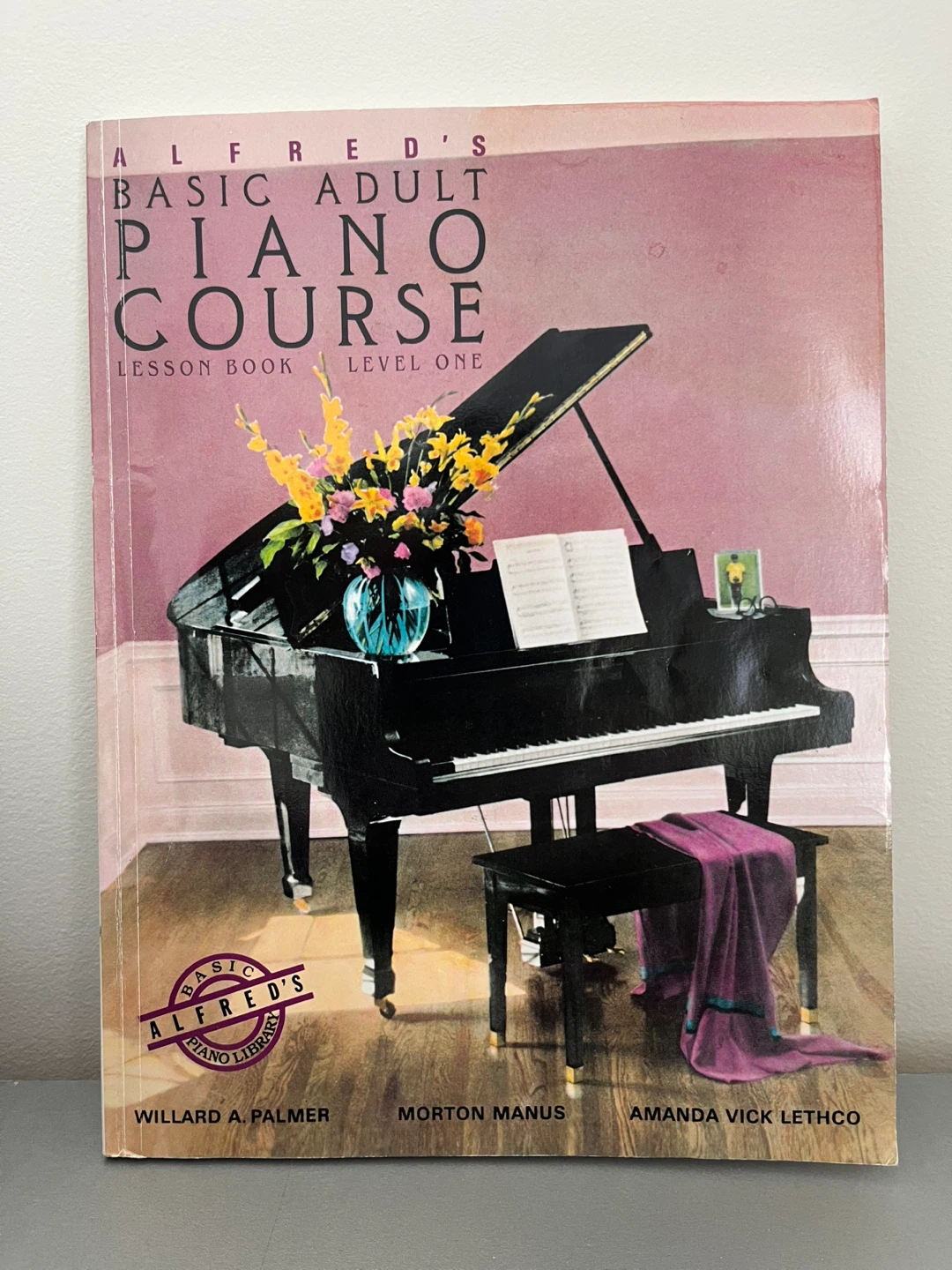 Alfred's Basic Adult Piano Course Level One Lesson Book