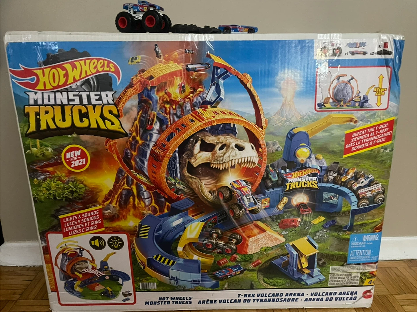 Hot Wheels Monster Trucks T-Rex Volcano Arena Playset - photo 2