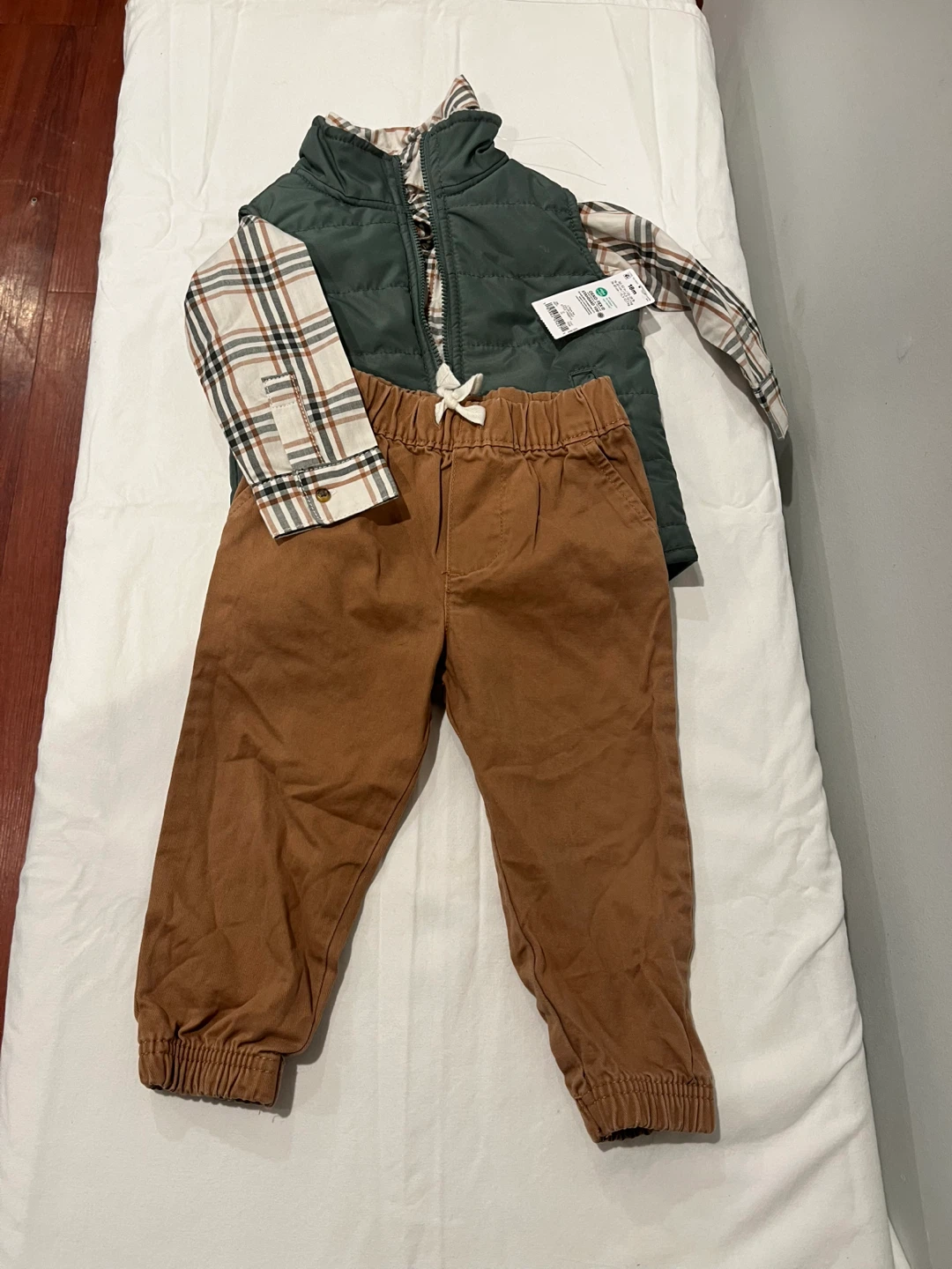 Boys' Clothing Bundle - Various Brands 🥕