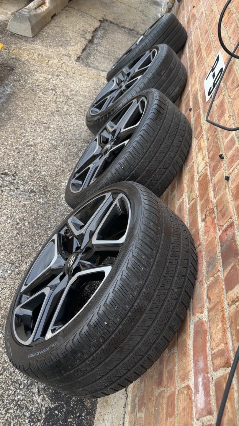 Set of 4 Hyundai OEM Alloy Wheels Rims Tires 19" Black Silver - photo 3