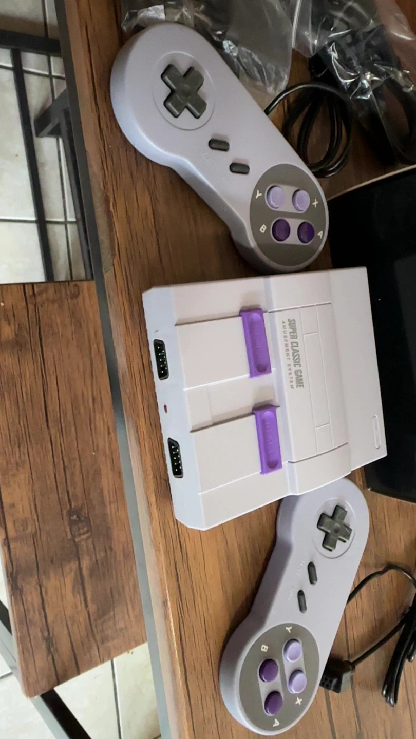 Super Mini SN-02 Classic Game Console with 2 Controllers - photo 3