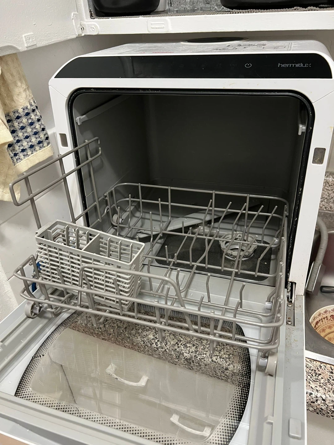 Hermic Portable Countertop Dishwasher - photo 3