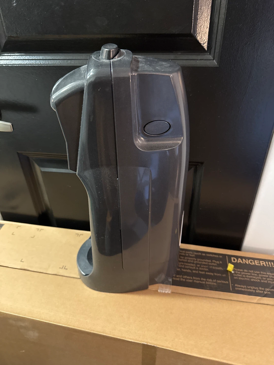 SodaStream Sparkling Water Maker - Dark Grey - photo 2