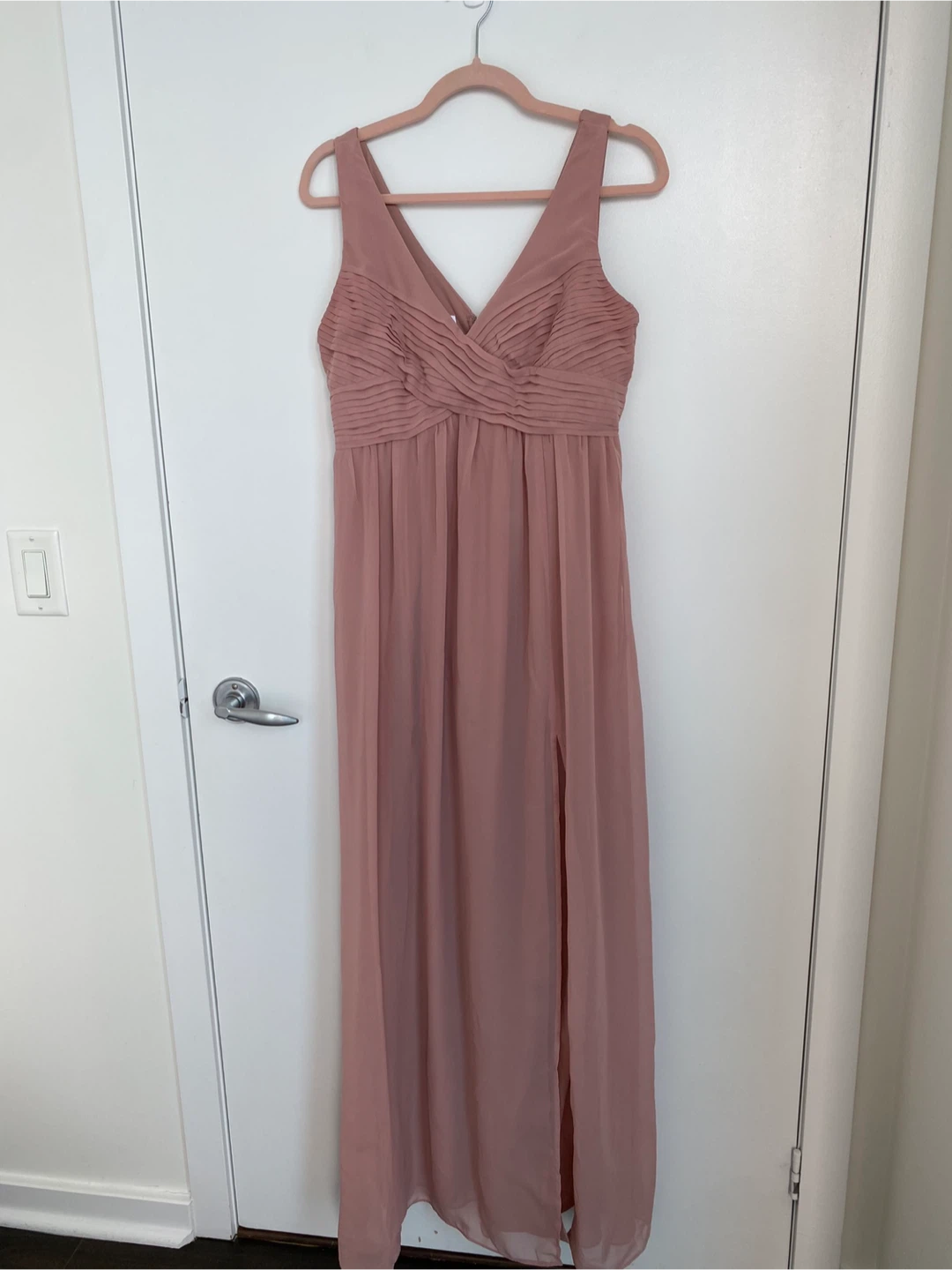 Pink Chiffon Maxi Dress with Slit - size M
