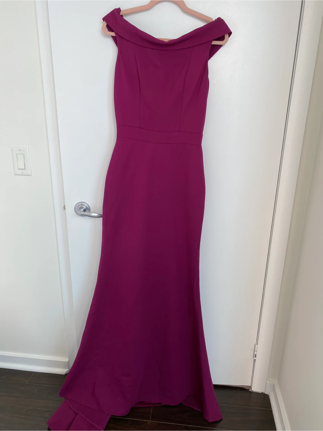 Sherri Hill Gown - Size M - photo 2