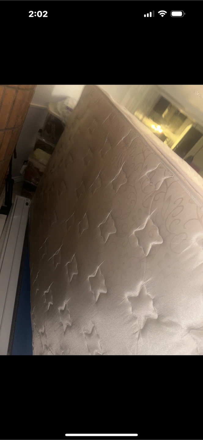 Used Queen Mattress - photo 3