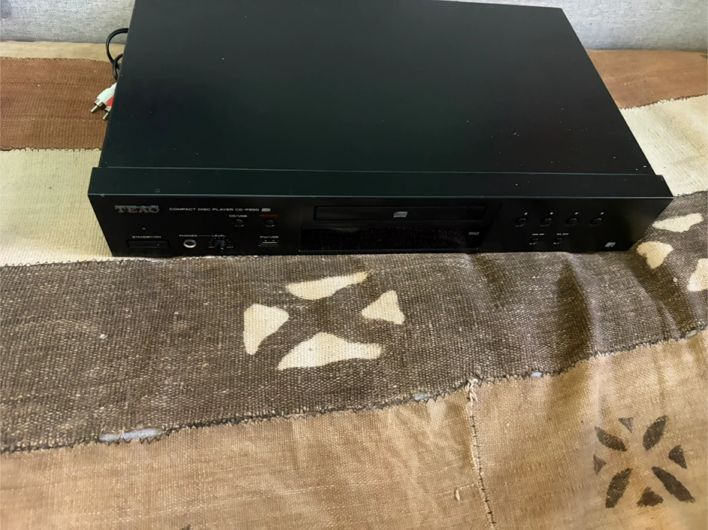 TEAC CD Player CD-P650