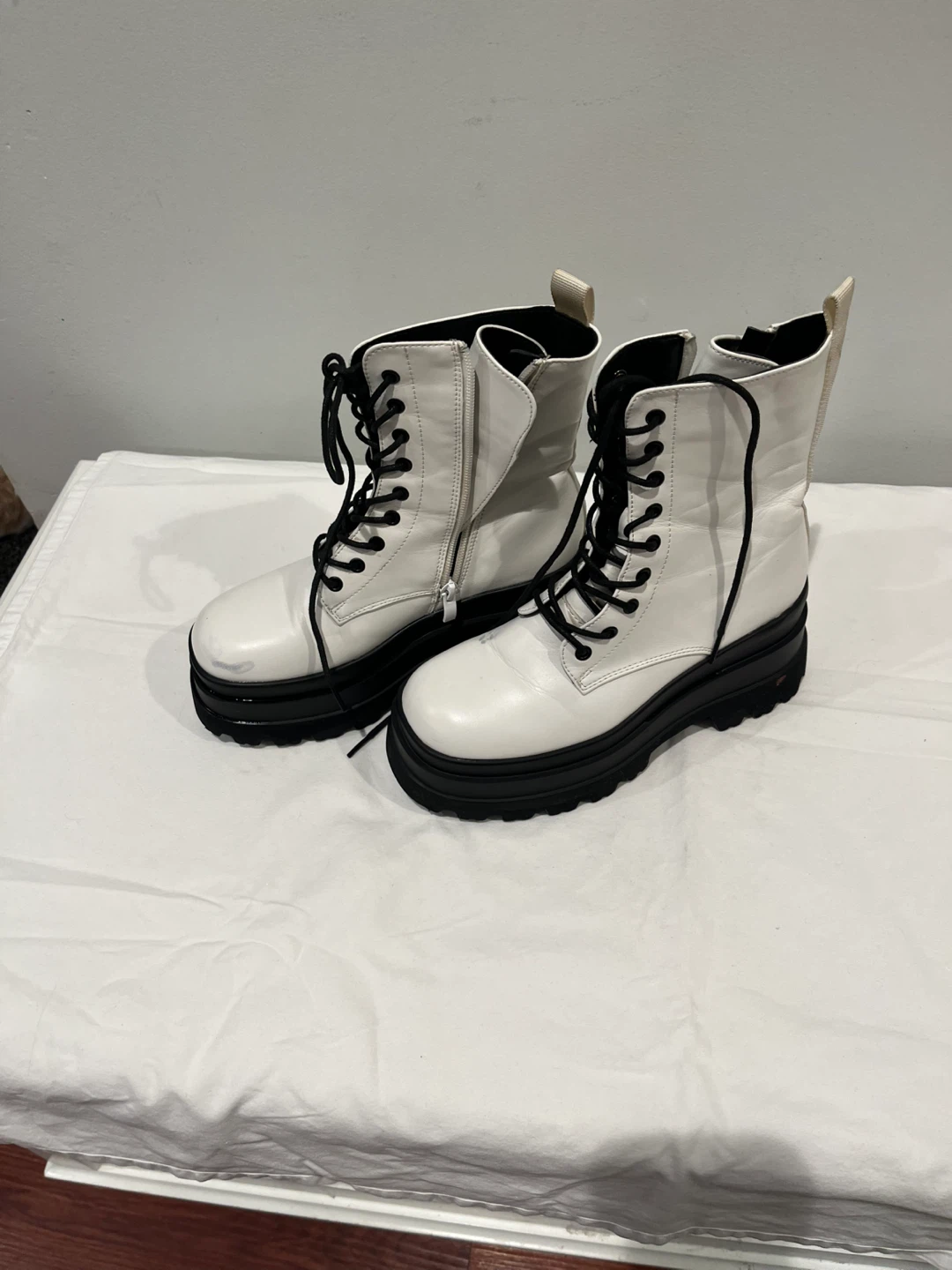 White Platform Combat Boots🥕 - photo 3