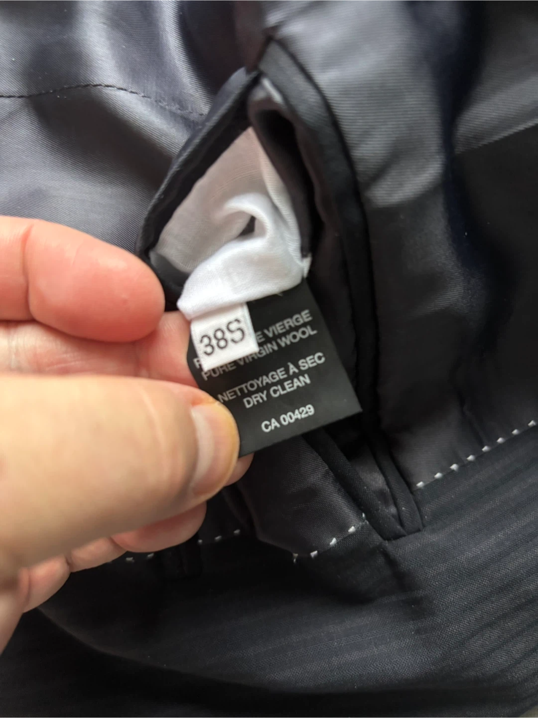 Kenneth Cole Reaction Pinstripe Suit 38S - photo 3
