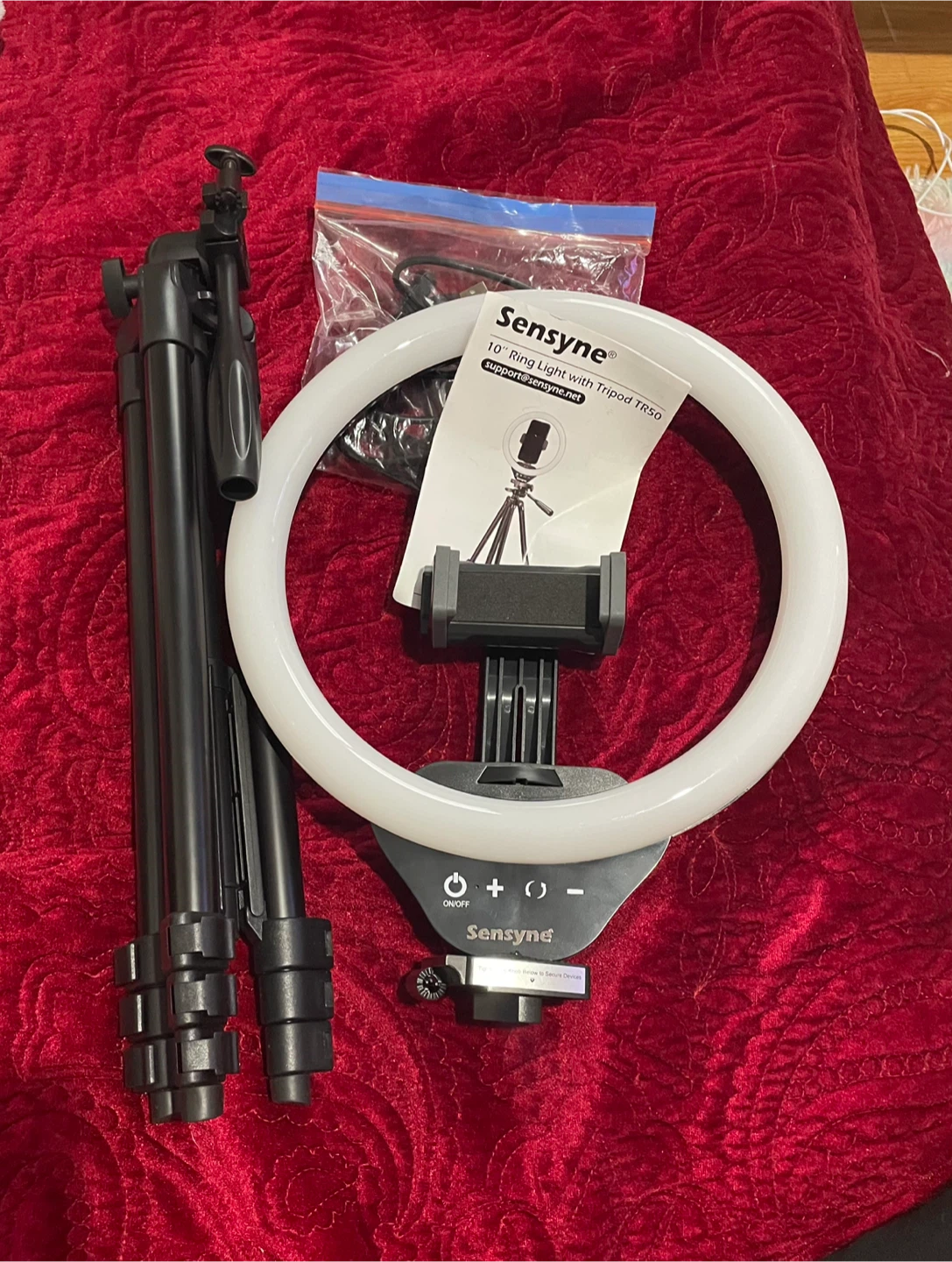 BRAND NEW 10" Ring Light with Tripod TR50