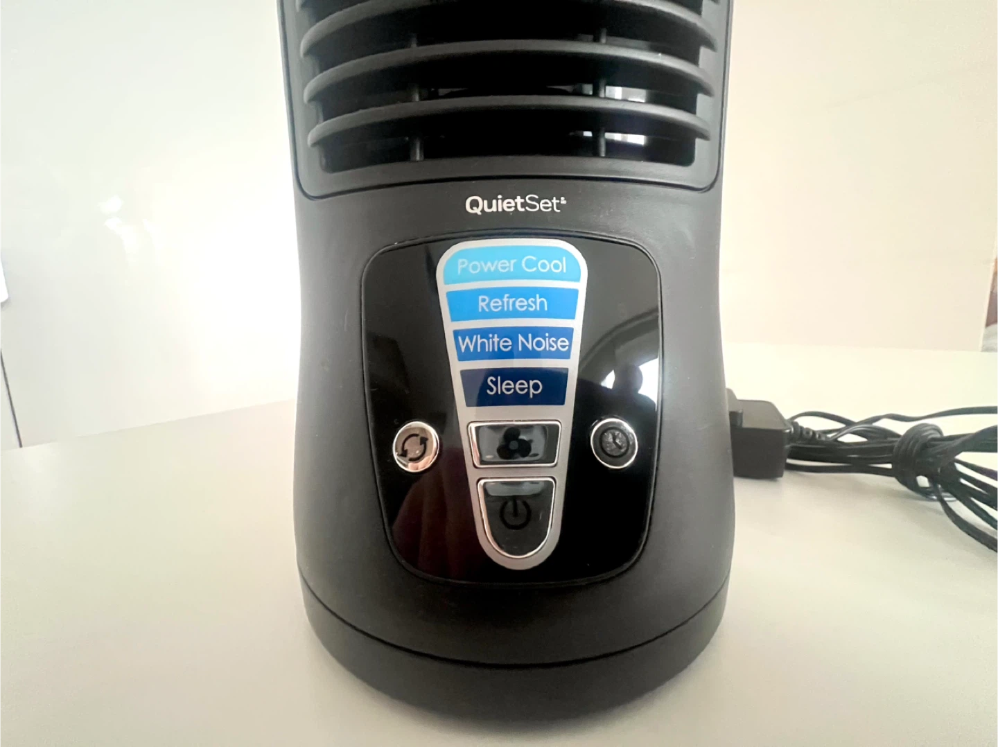 Bedside cooling fan, quiet, multiple settings - photo 2