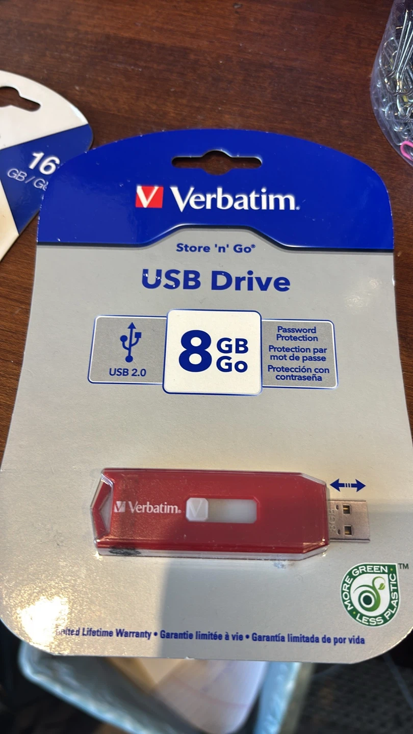 Verbatim Store 'n' Go 8GB USB 2.0 Drive