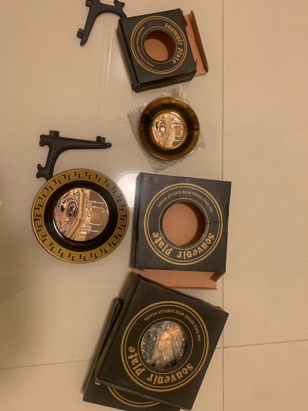 24K Gold Edged Souvenir Plate with Display Stand
