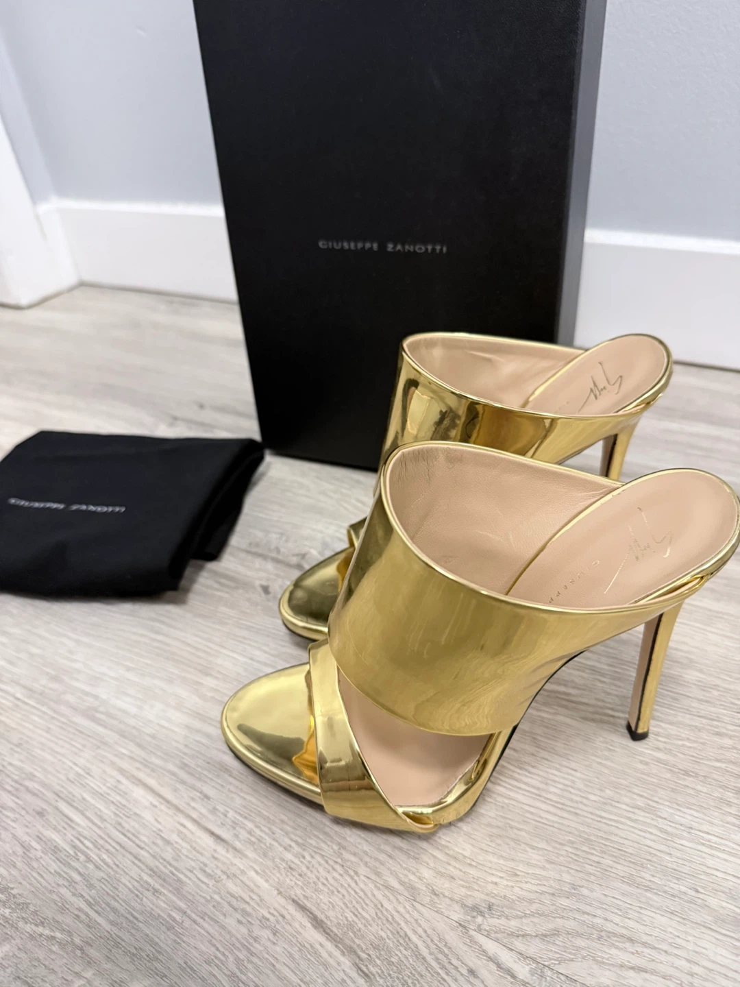 Giuseppe Zanotti Gold Metallic Mule Heels Size 37 - photo 2