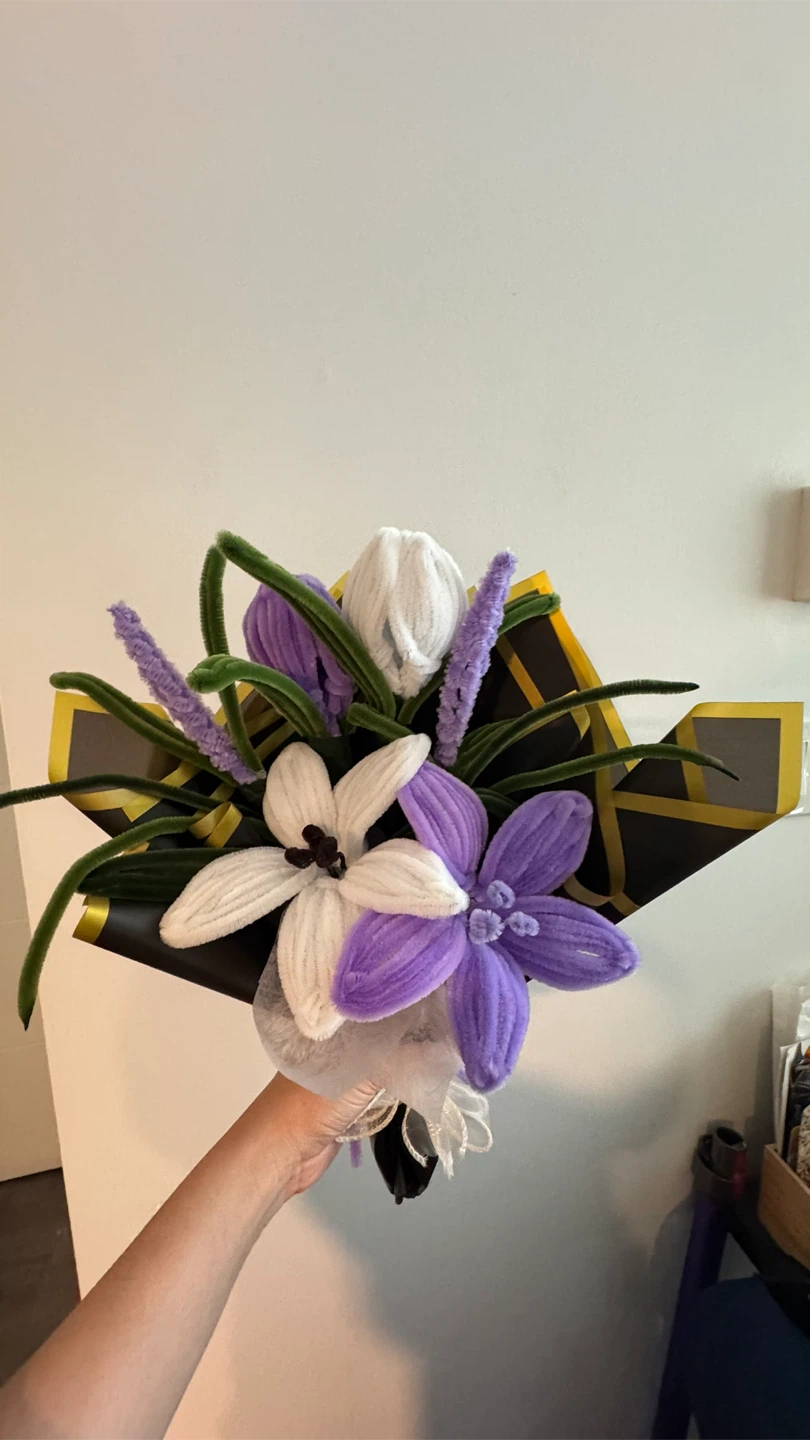 Handmade Pipe Cleaner Flower Bouquet