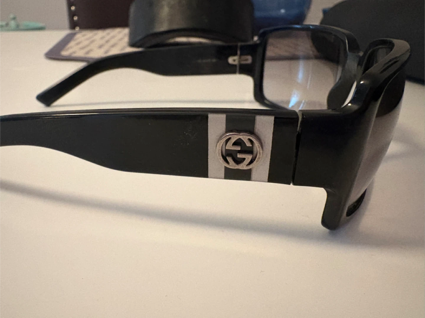 Gucci Women's Black Square Sunglasses - photo 2