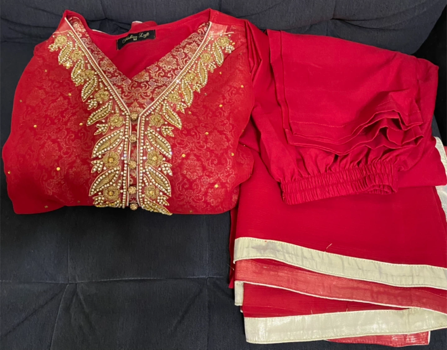 Red Embroidered Kurti with Pants and Dupatta - Medium - photo 2