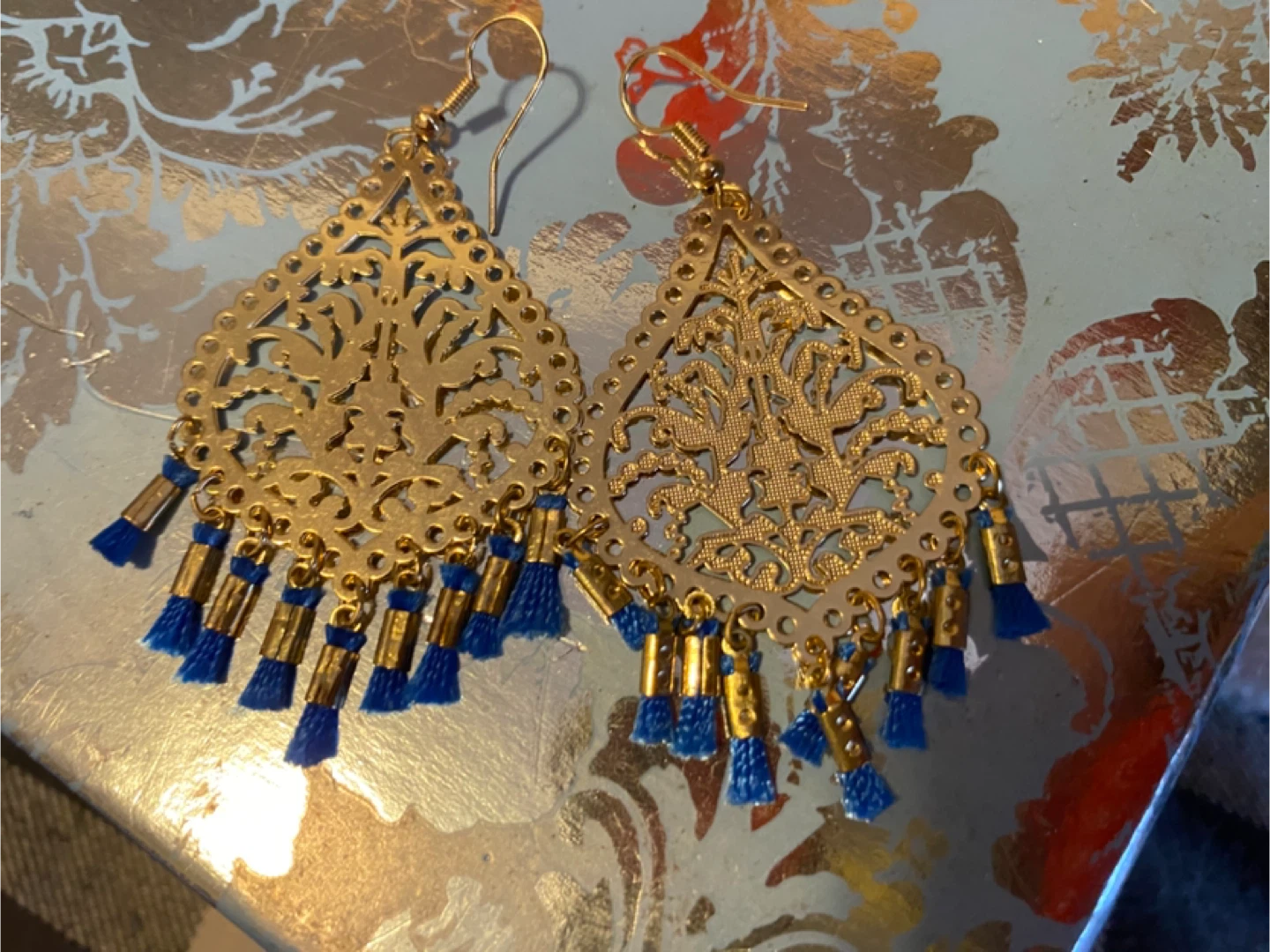 🥕Gold Filigree Drop Earrings with Blue Tassels