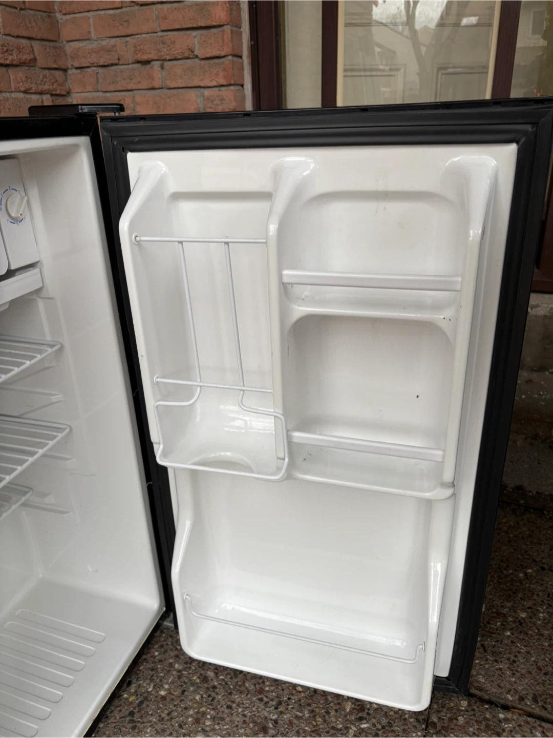 Magic Chef Mini Fridge - photo 3