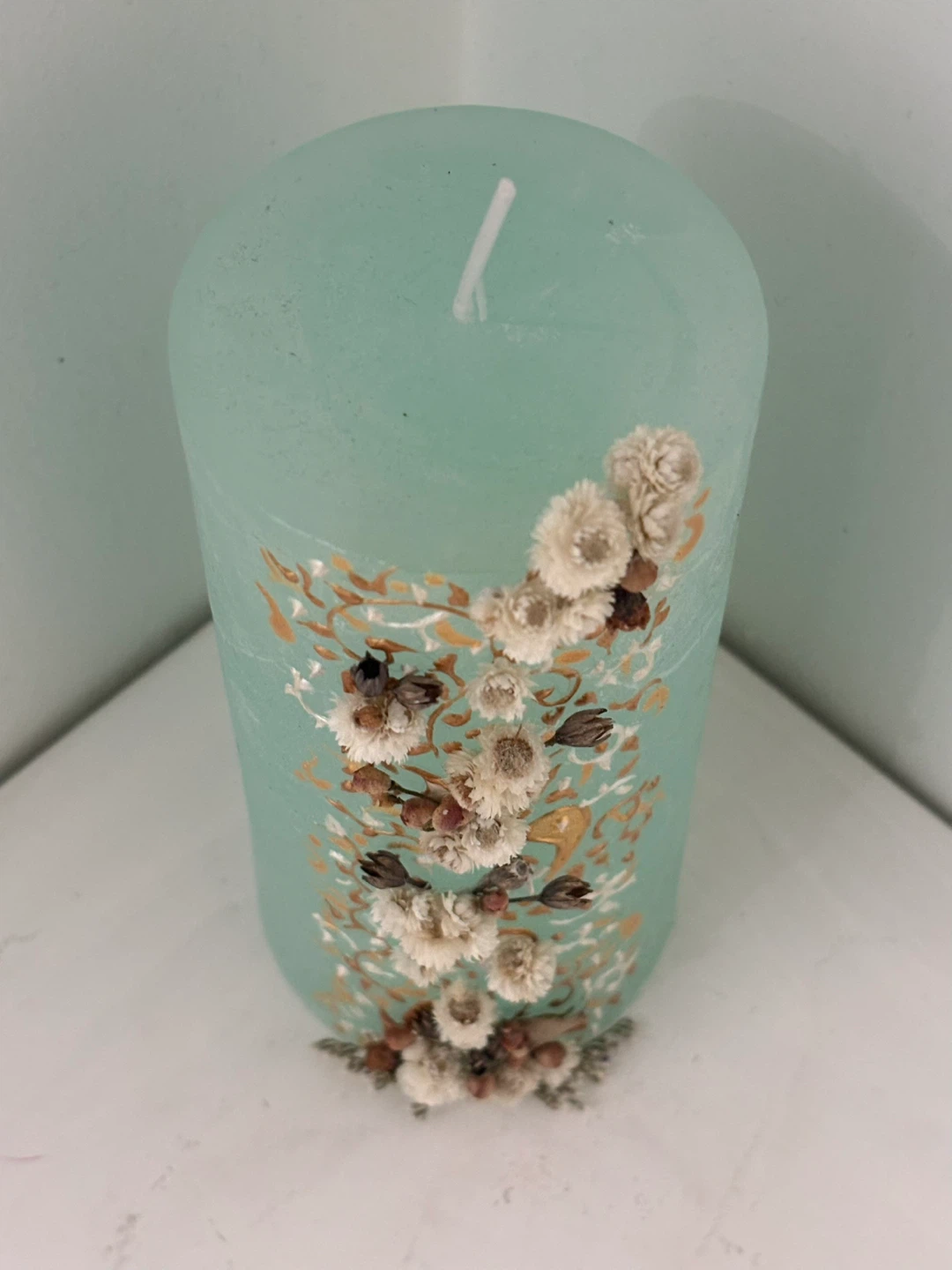 💝Decorative Teal Candle with Floral Embellishments - photo 2