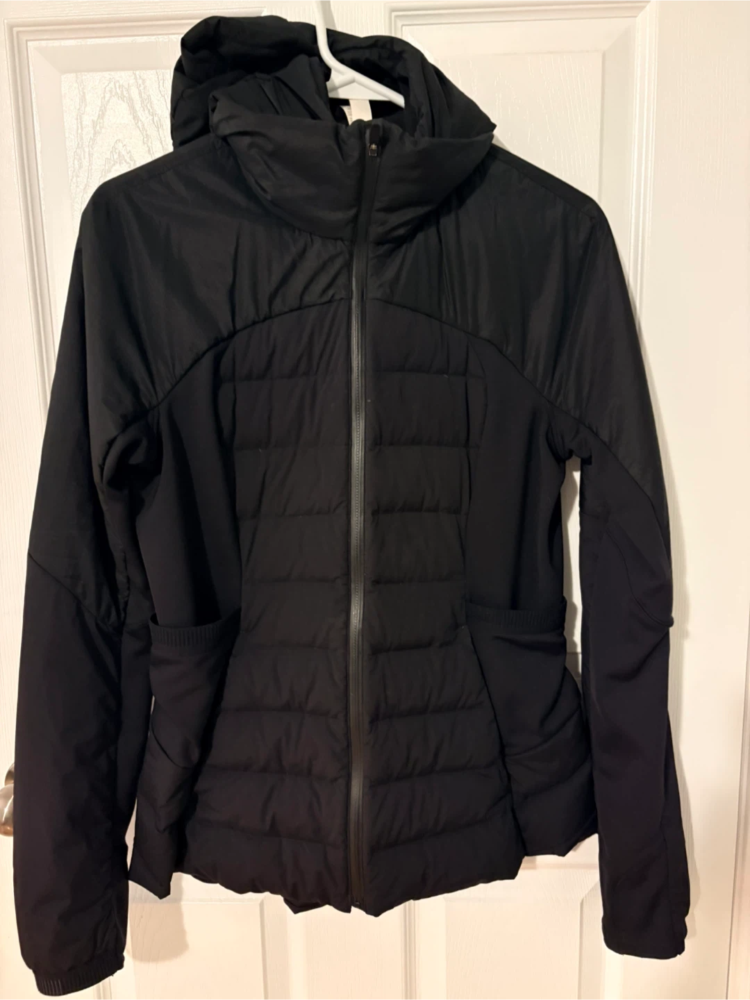 Lululemon Down for it All Jacket - photo 2