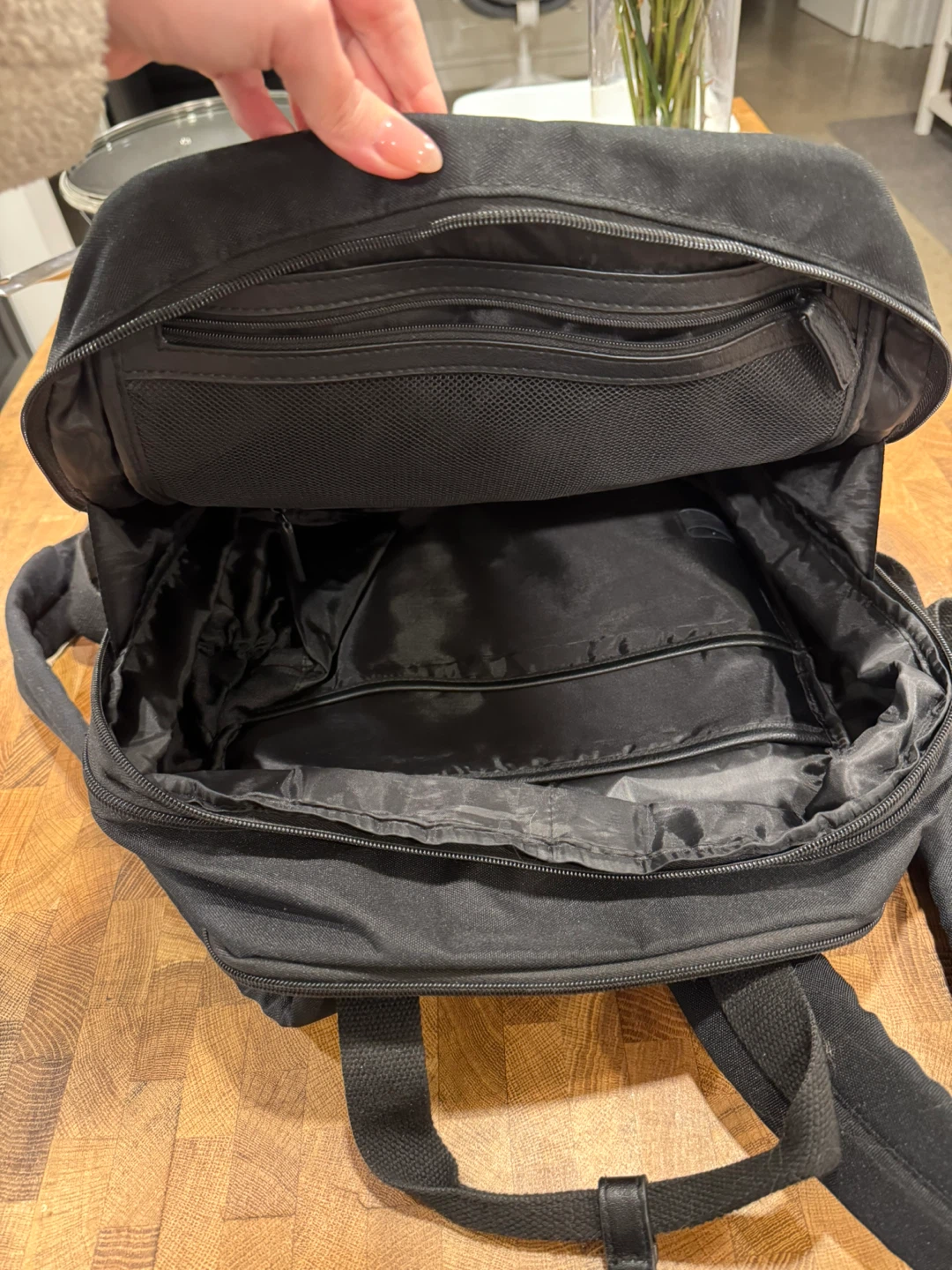 Beis The Expandable Backpack - photo 3