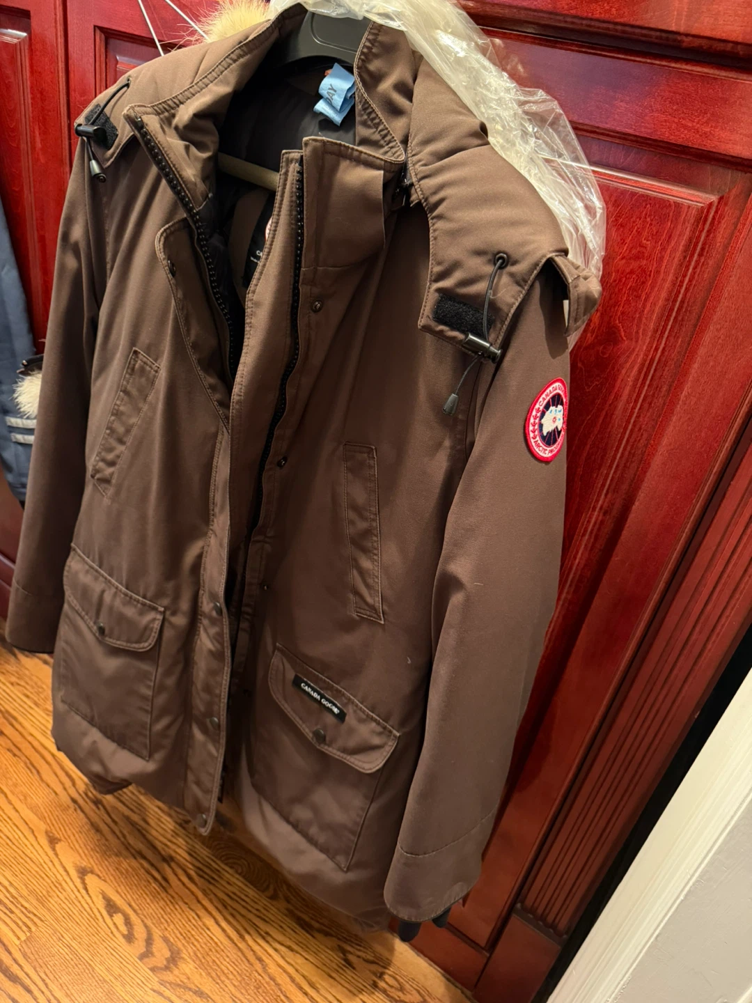 Canada Goose Women’s Parka – Size Large – Brown - photo 2