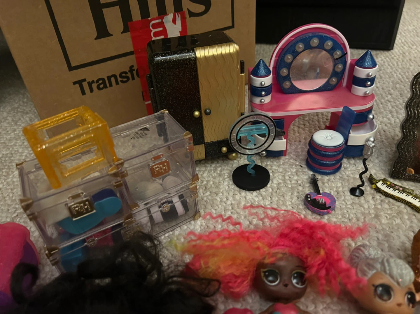 🥕LOL Surprise Dolls and Accessories Bundle - photo 3