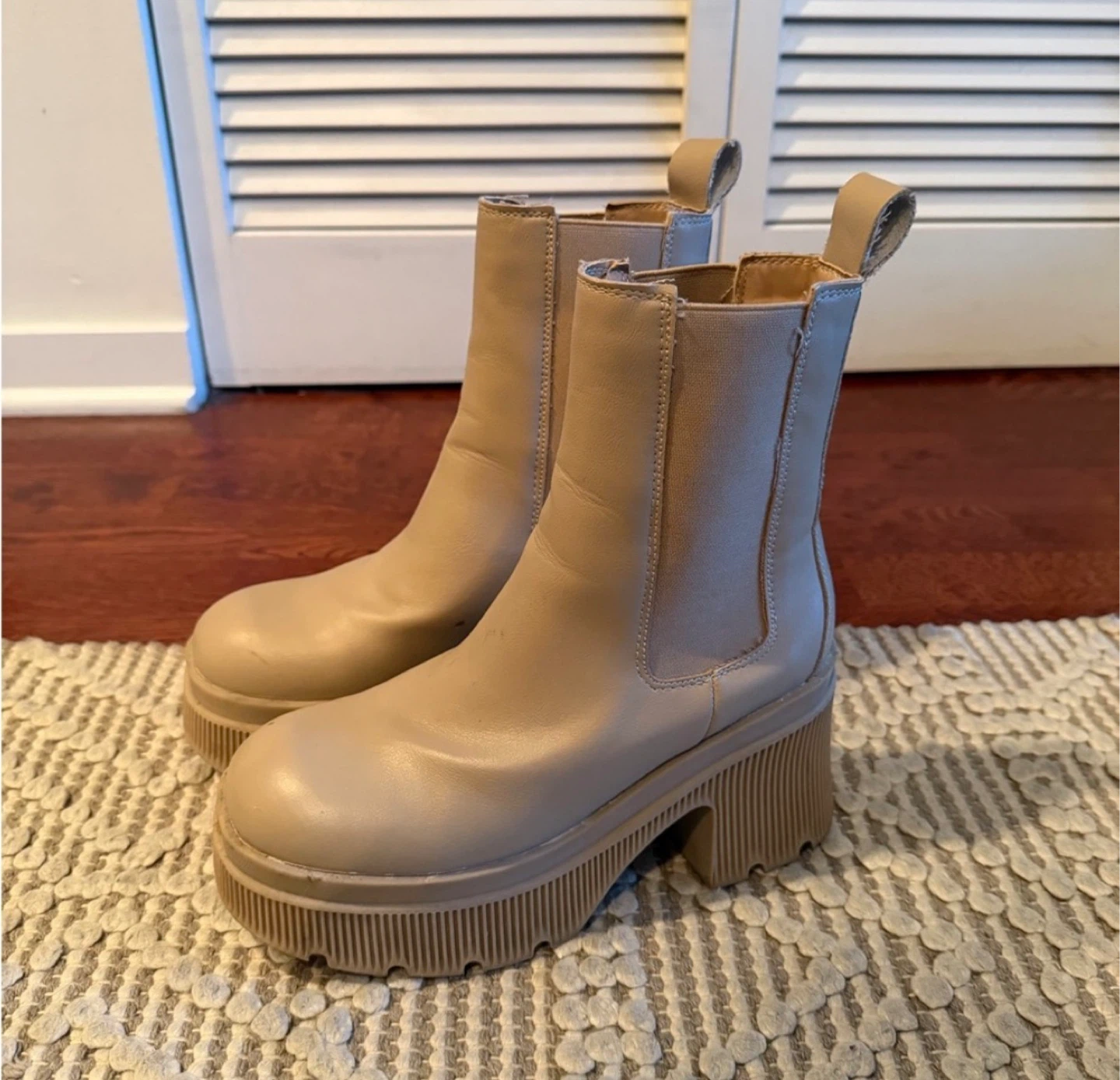 Tan Platform Chelsea Boots - photo 2