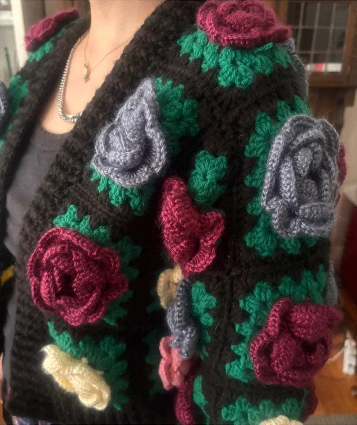 Crochet Rose Granny Square Cardigan - photo 3