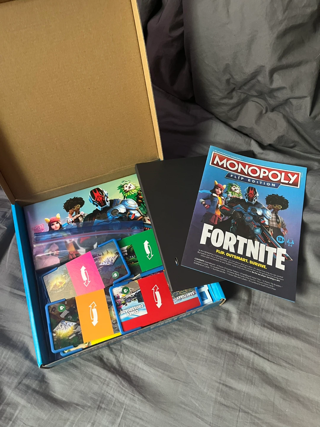 Monopoly Flip Edition Fortnite Board Game - photo 3