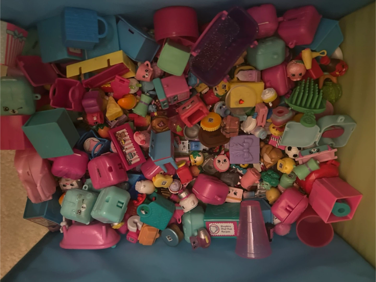 Shopkins Playsets and Accessories Lot