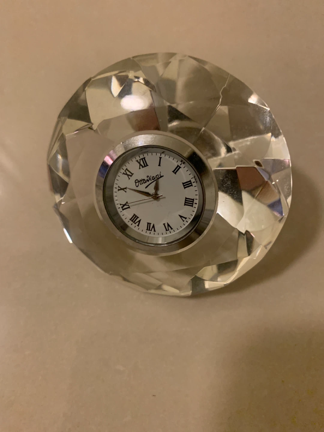 Otto Diani Crystal Clock