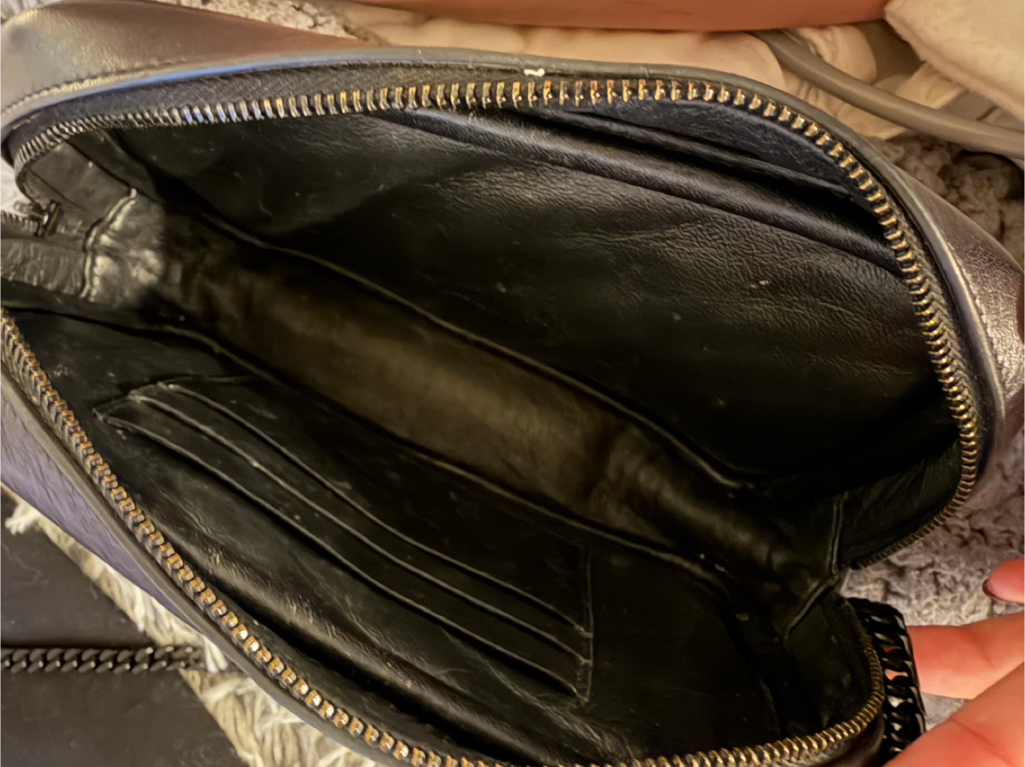 Saint Laurent Black Leather Camera Bag - photo 2