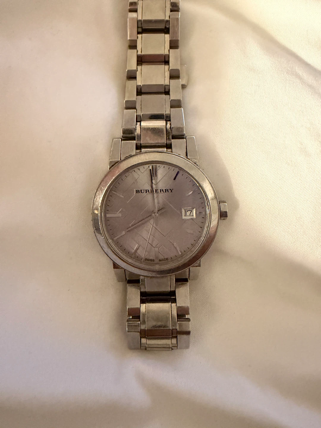Burberry Swiss Made Silver Tone Watch with Date Window - photo 3