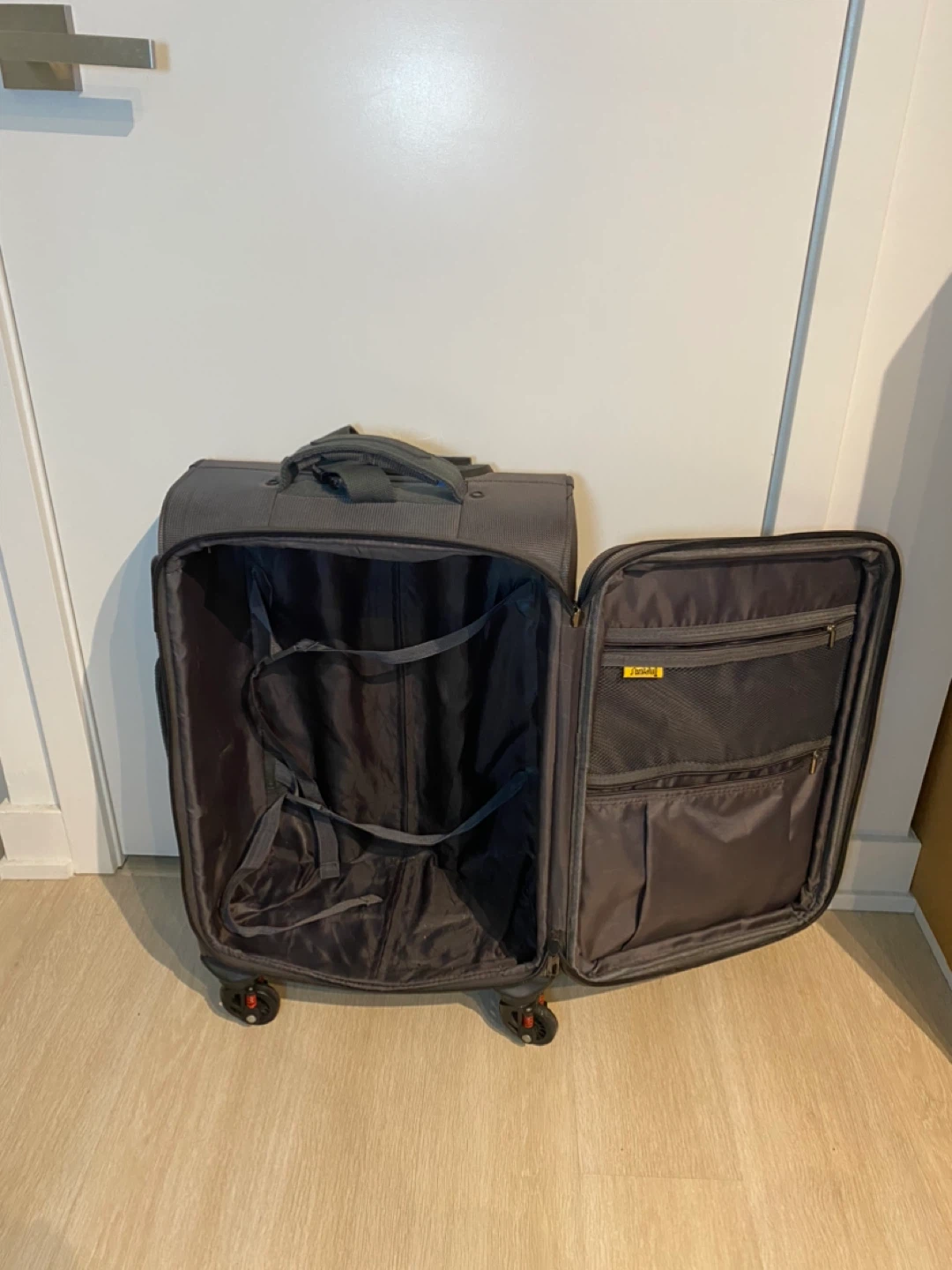 IMPREZA Mobile Home Luggage