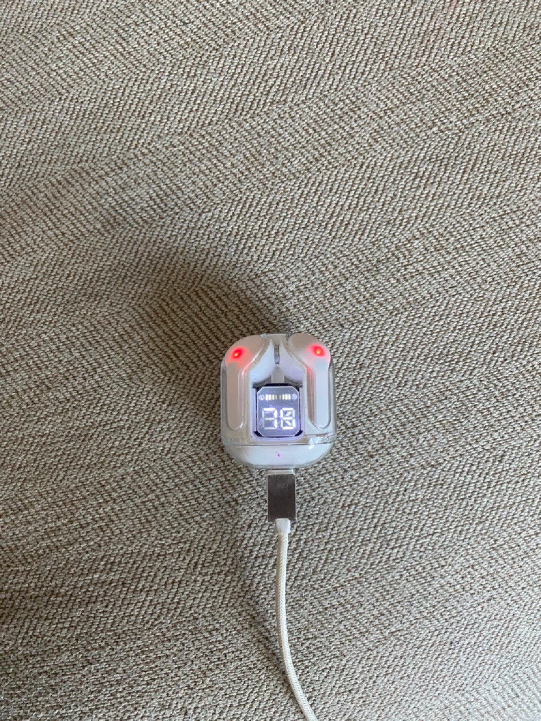 White Wireless Earbuds