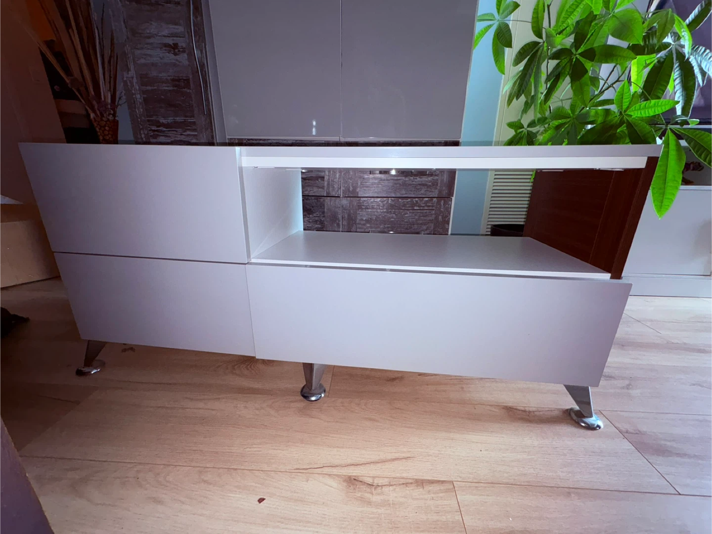 LG smart Tv 55 and stand for - photo 2